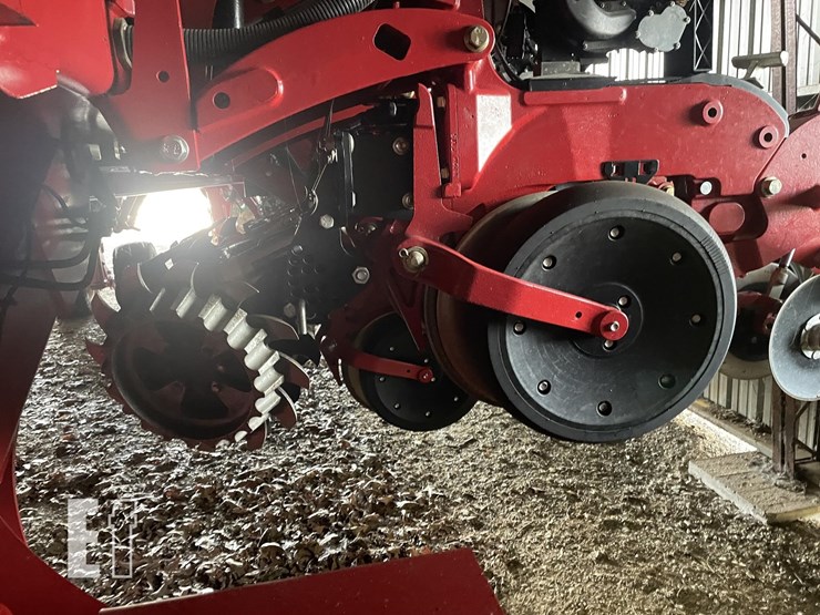 2024-case-ih-2160-image-40