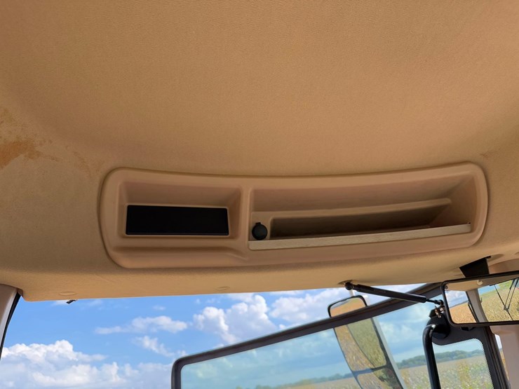 2023-case-ih-540-image-45