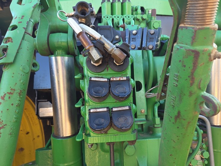 john-deere-7810-image-19
