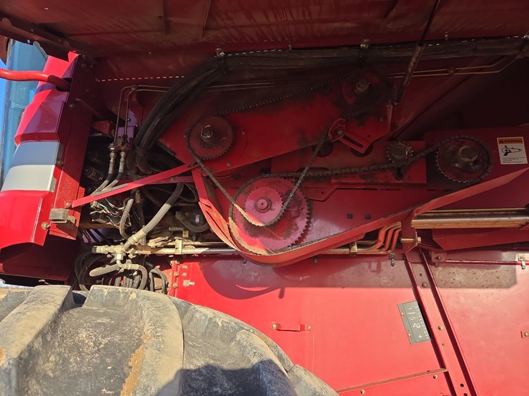 case-ih-2388-image-50