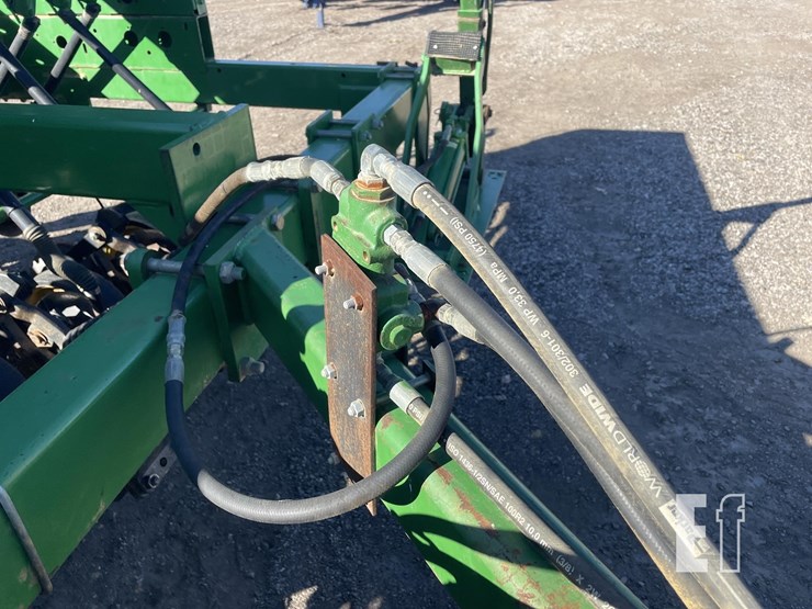 1997-john-deere-750-image-26