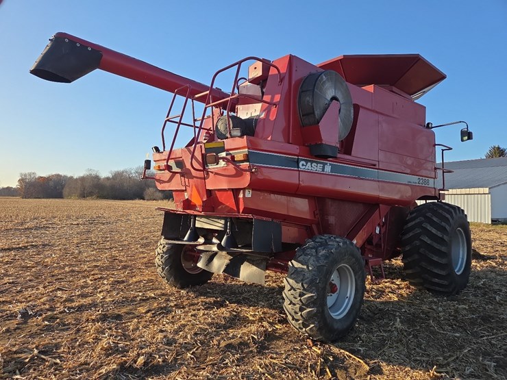case-ih-2388-image-35