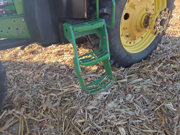 john-deere-7810-image-27