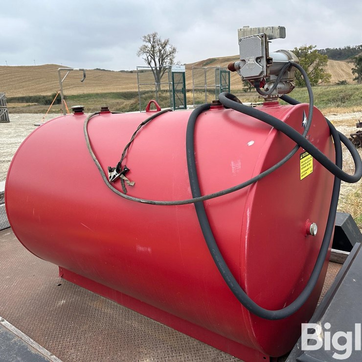 500-Gal Fuel Tank