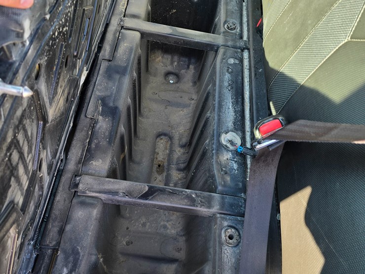 2015-polaris-ranger-crew-image-43