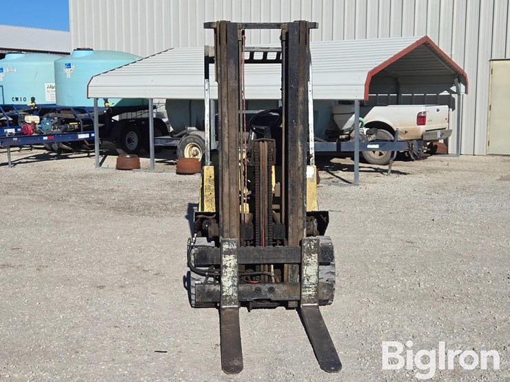 yale-forklift-image-2