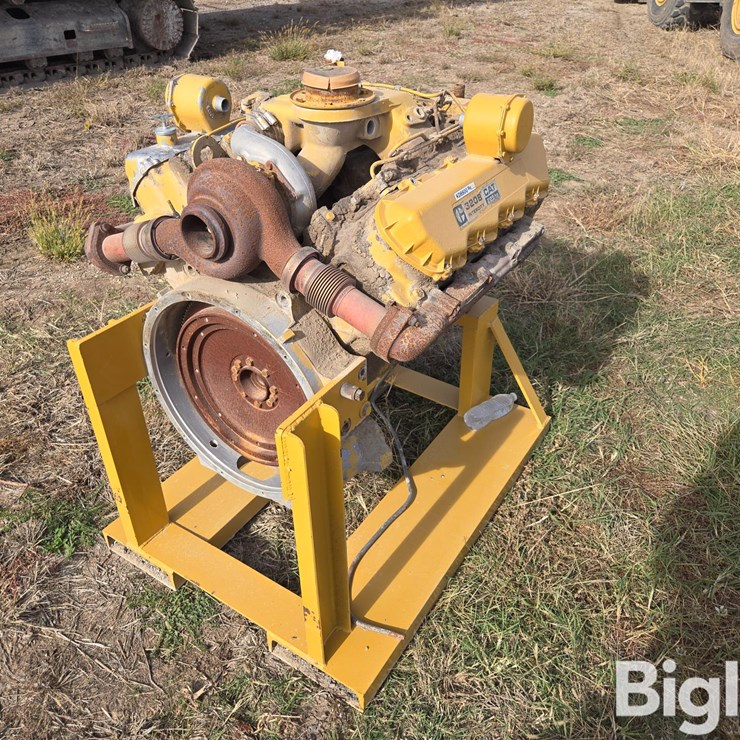 CATERPILLAR 3208
