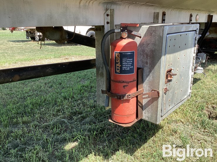 1969-trailmobile-trailer-image-14