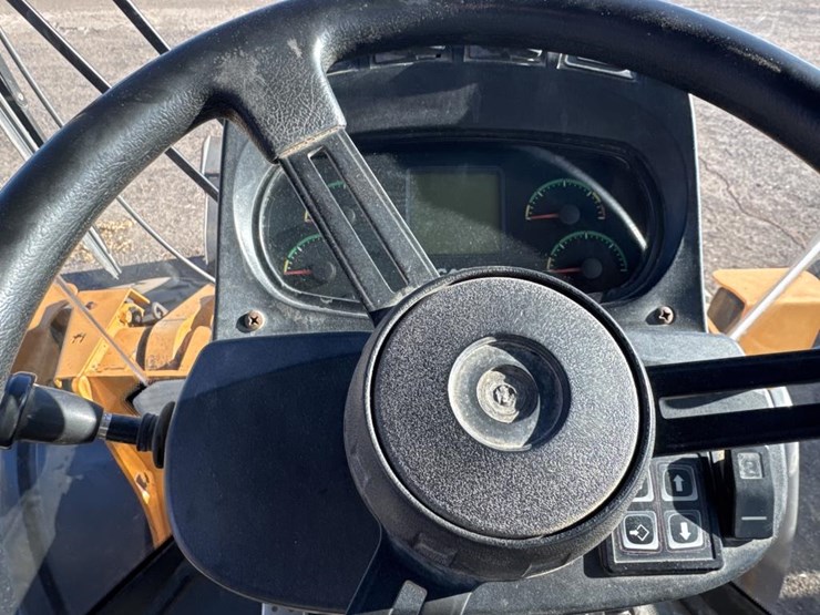 case-621f-xr-image-38