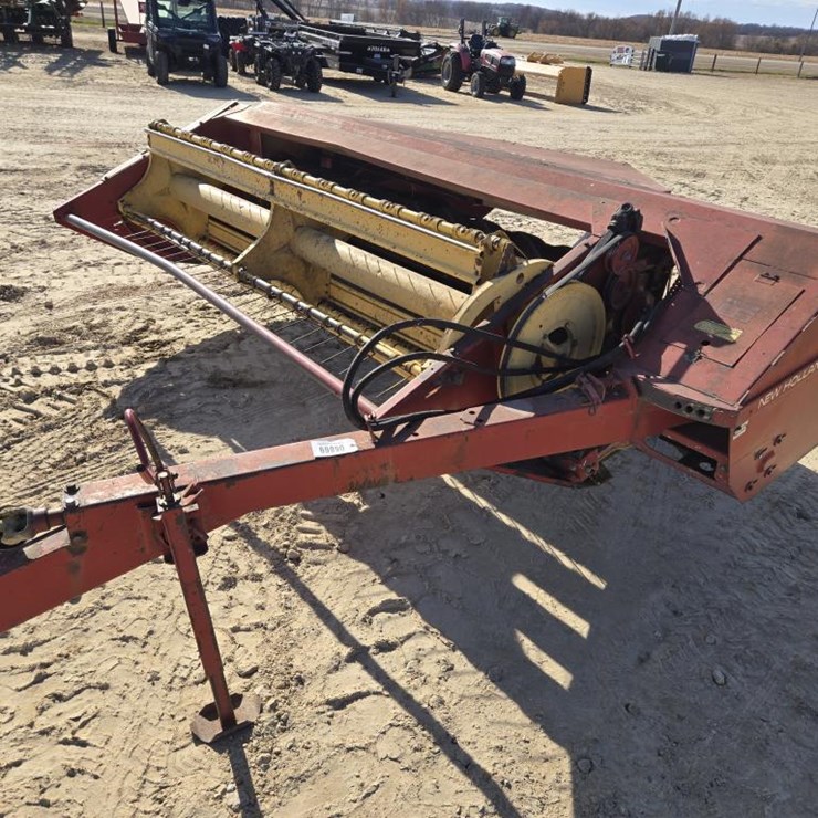 NEW HOLLAND 489