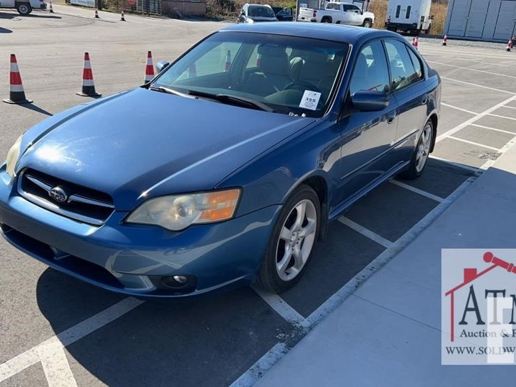 2007-subaru-legacy-image-8