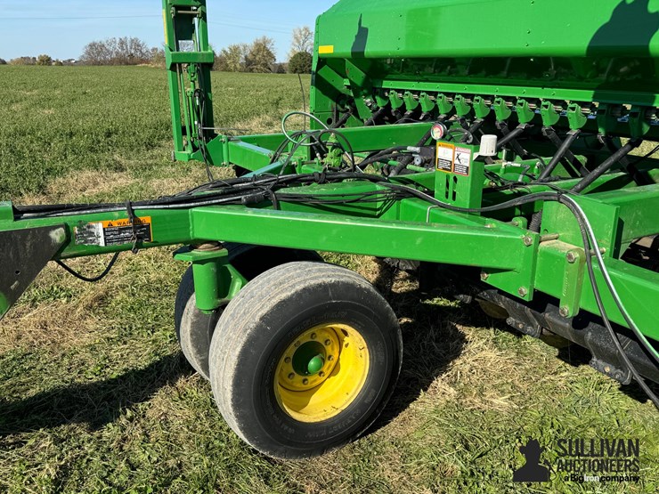 2009-john-deere-1590-image-10