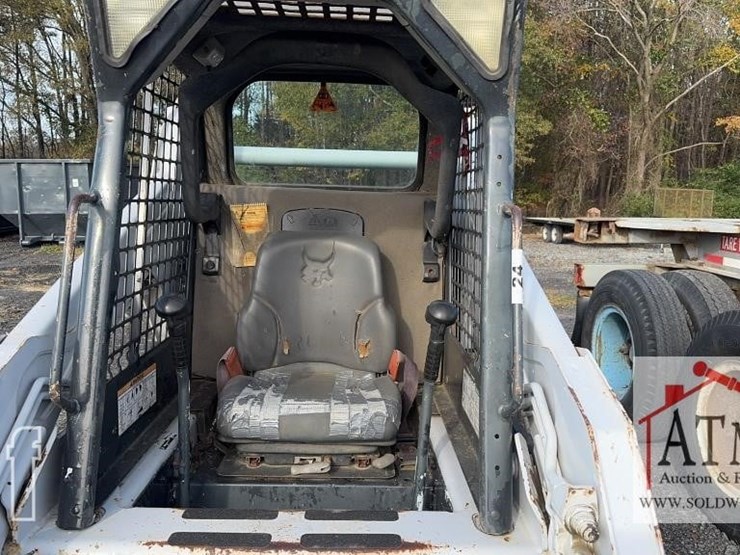2008-bobcat-t190-image-9