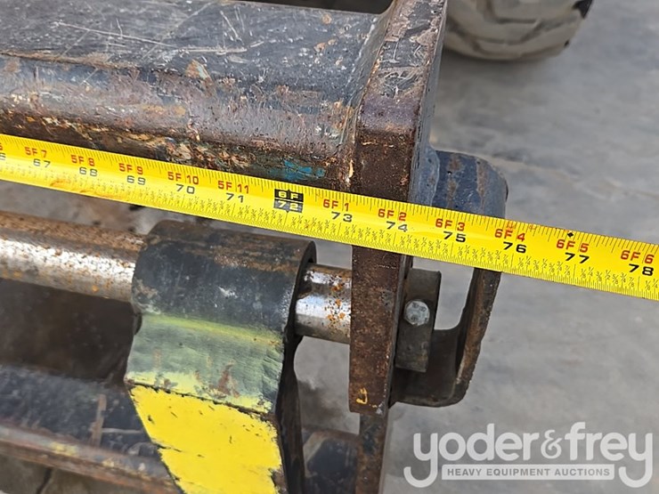 2017-jcb-512-56-image-13