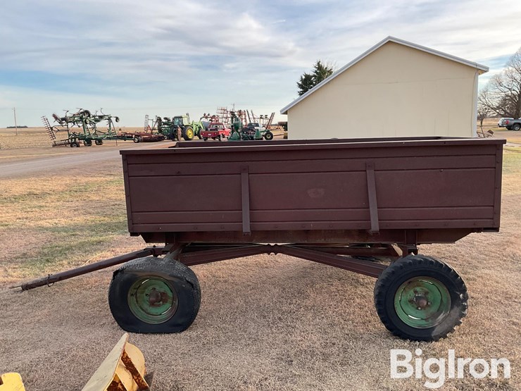 antique-grain-wagon-image-8