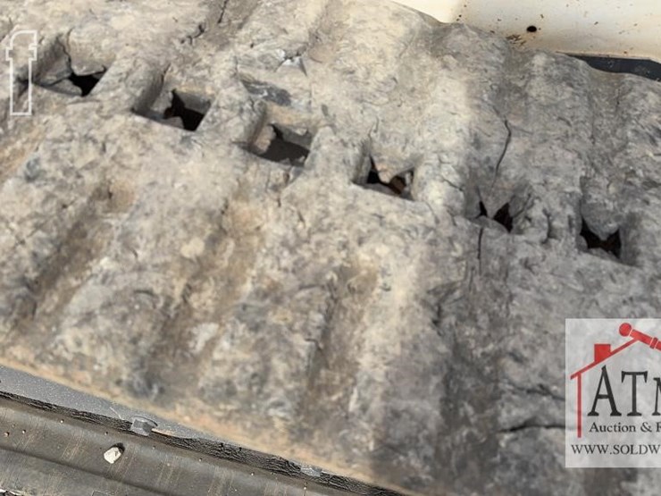 2012-bobcat-t650-image-13