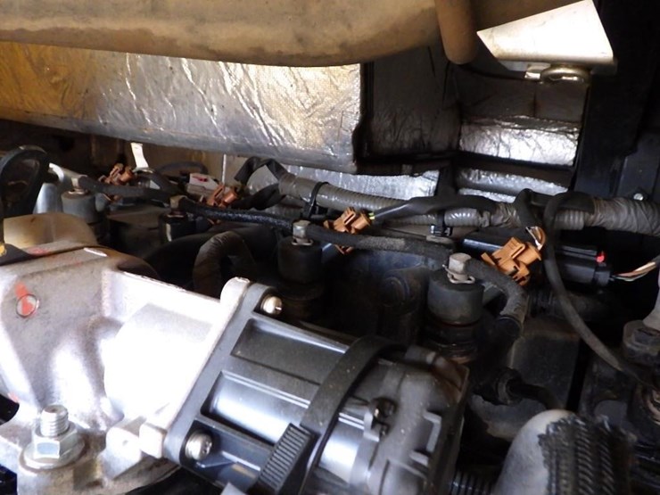 2019-deere-50g-image-18