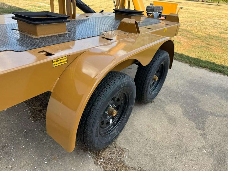 strobel-2boxlp-image-7