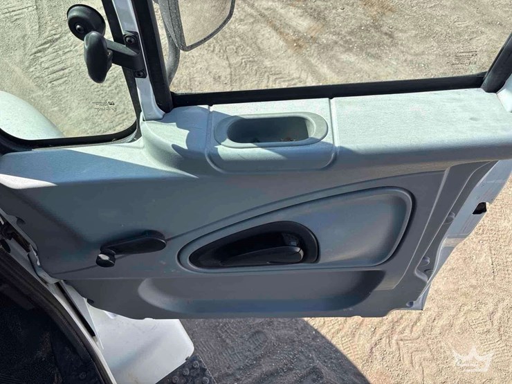 2007-international-durastar-4200-image-23