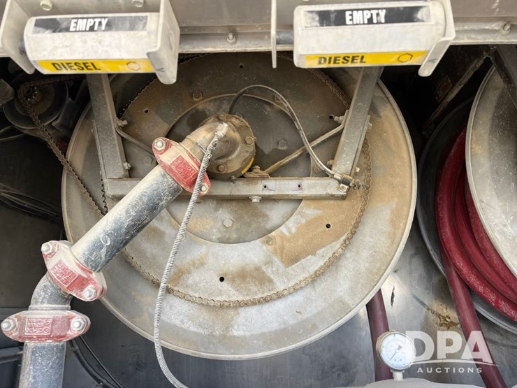 2010-ihc-workstar-petroleum-truck-(jn3389,-unit-487)-image-41