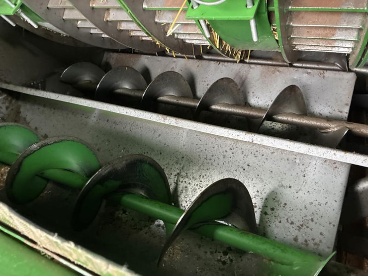 2013-john-deere-s670-image-67