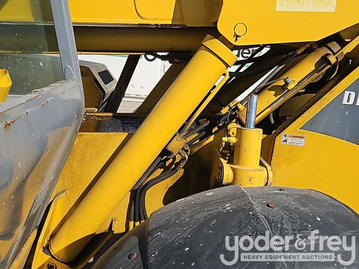 2011-gehl-dl11-image-17