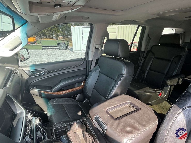 2015-chevrolet-tahoe-ltz-image-64