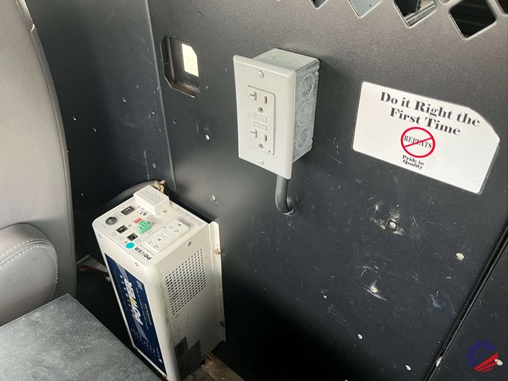 2012-chevrolet-express-van-image-64