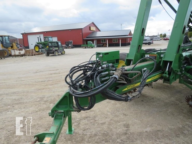 2012-john-deere-1770nt-image-11