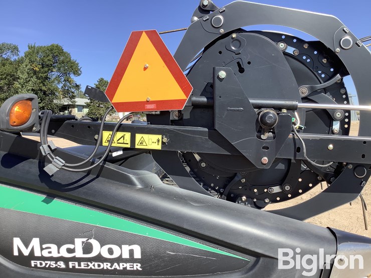 2013-mac-don-fd75-image-19