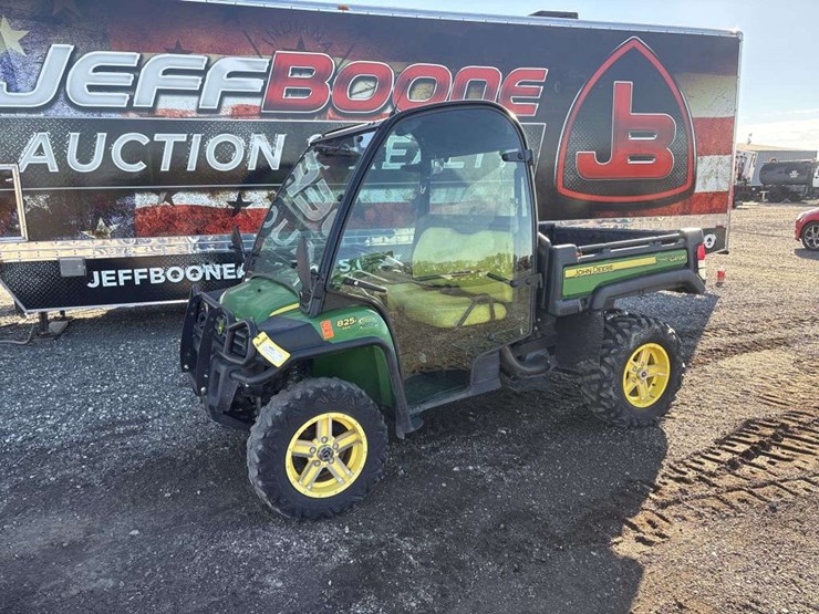 john-deere-gator-image-1