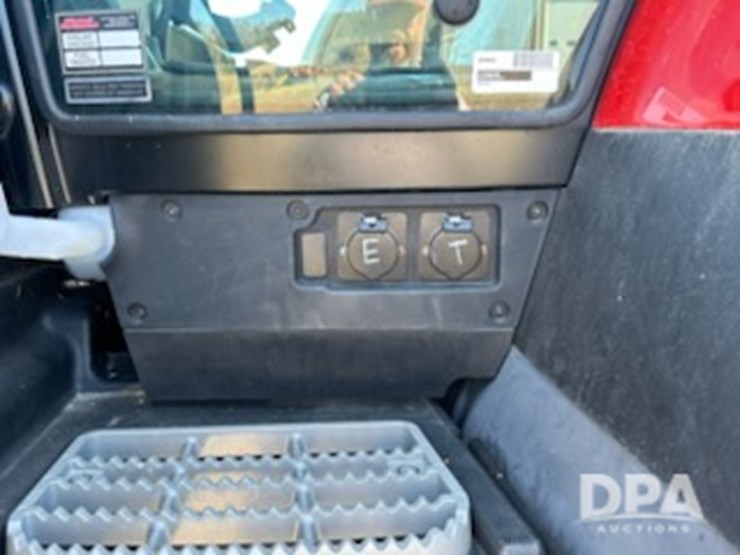 2024-case-ih-puma-185-image-15