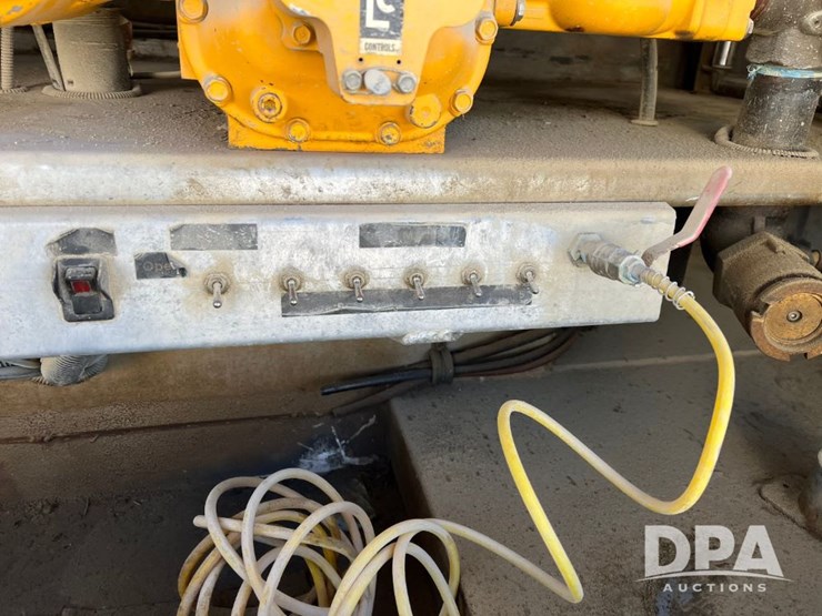 2010-ihc-workstar-petroleum-truck-(jn3389,-unit-487)-image-45