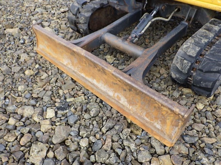 2019-deere-50g-image-13