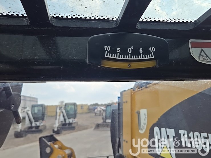 2019-caterpillar-tl1255d-image-125