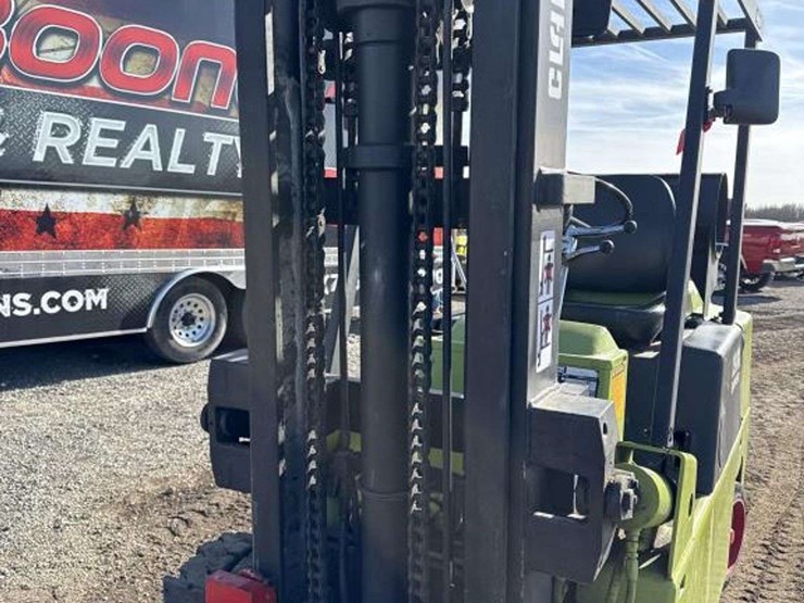 clark-lp-c500-90-fork-lift-image-9