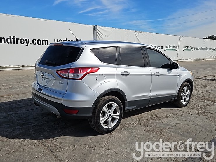 2016-ford-escape-image-5