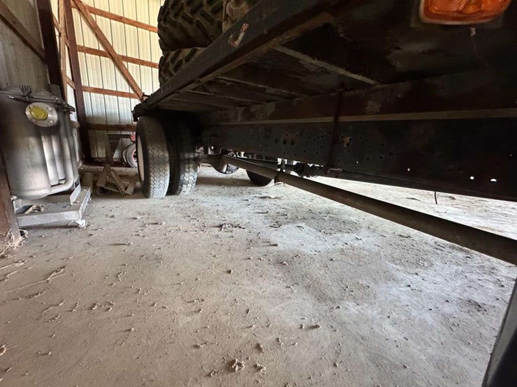 1982-international-1854-image-8