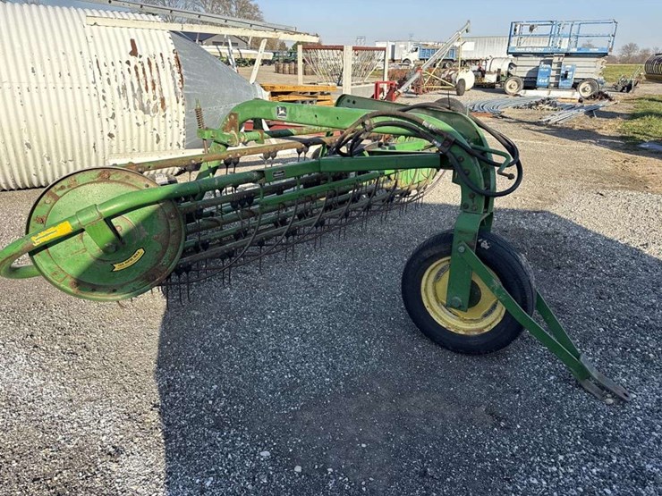 john-deere-672-image-5