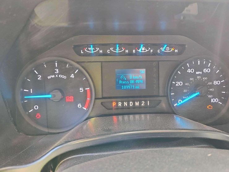 2017-ford-f550-image-19