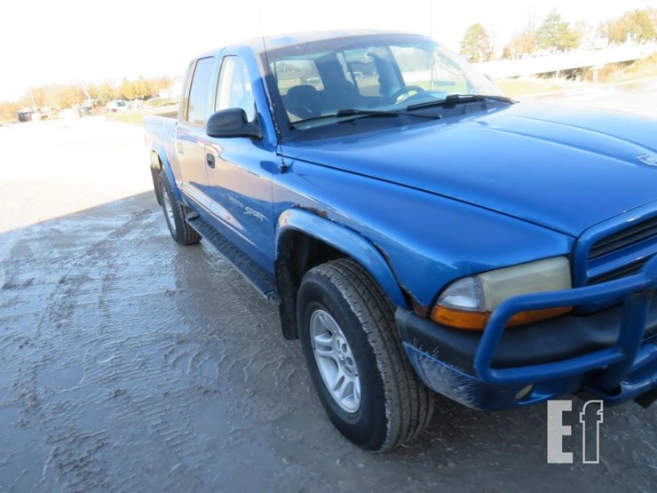 2001-dodge-dakota-sport-image-3