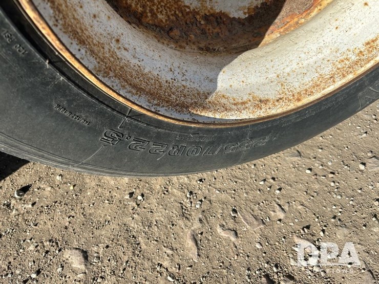 2006-b-b-dry-tender-trailer-(cp1300,-unit-169)-image-18