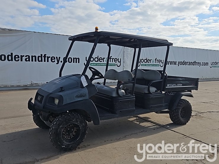 2019-club-car-carryall-1700-image-1