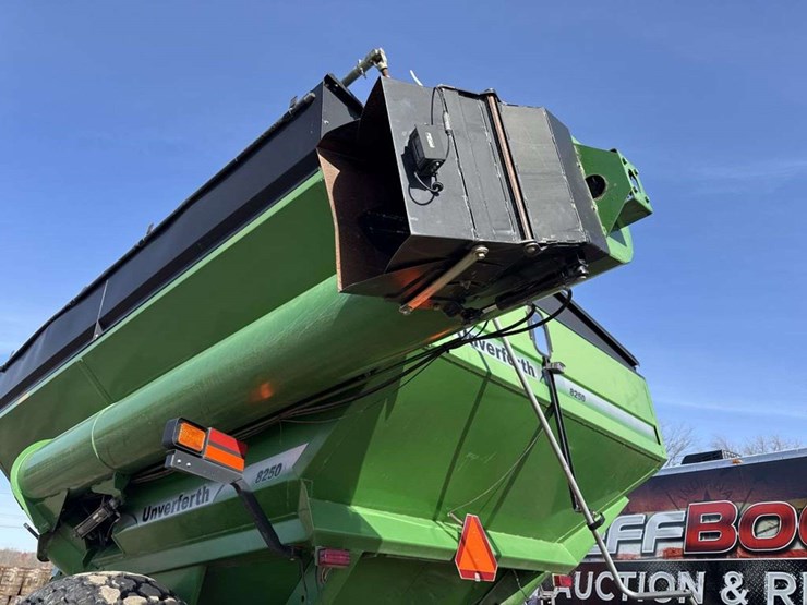 unverferth-8250-image-15