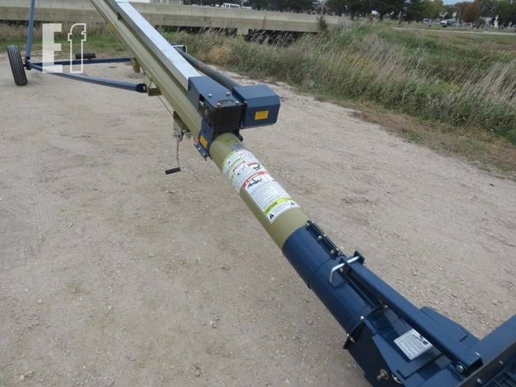 harvest-international-t842-image-2