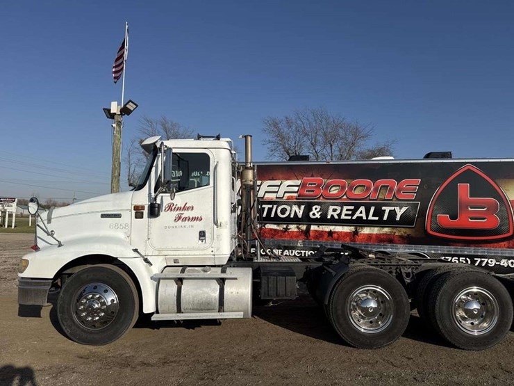 2000-international-9200-image-2