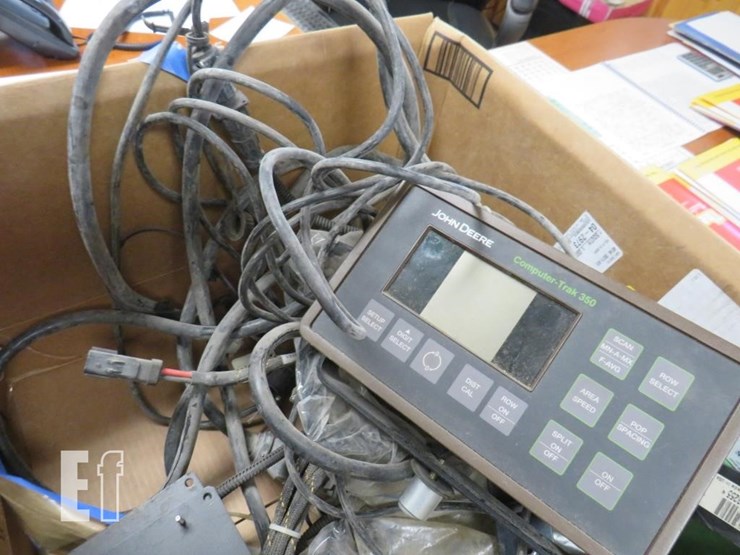 john-deere-350-image-3