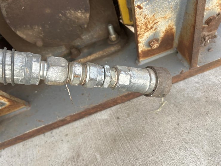 komatsu-pc300-image-12