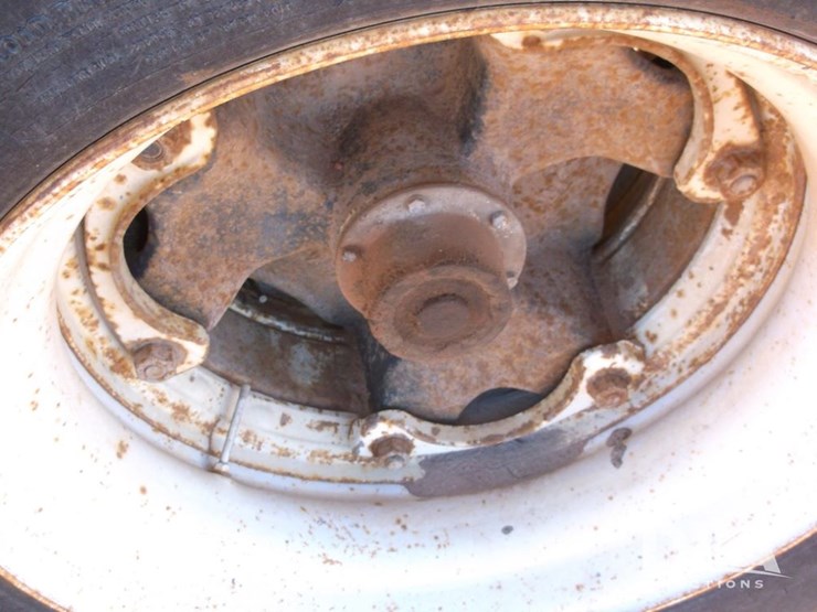 1970-lufkin-flatbed-image-16