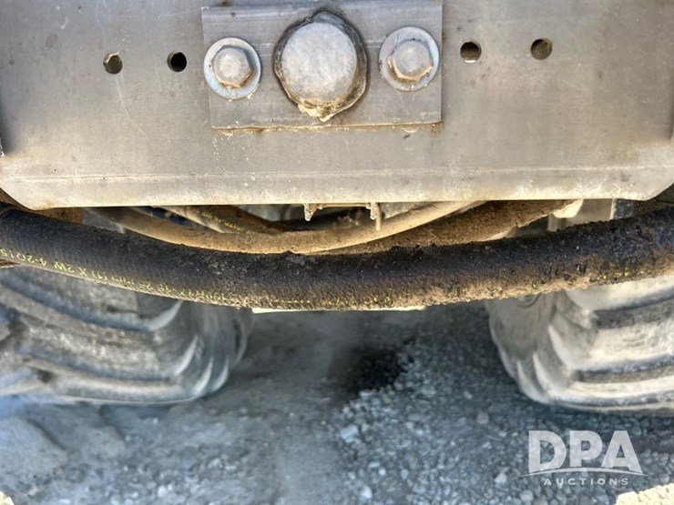 2012-terra-gator-8400b-dry-floater-(ls0482)-image-29